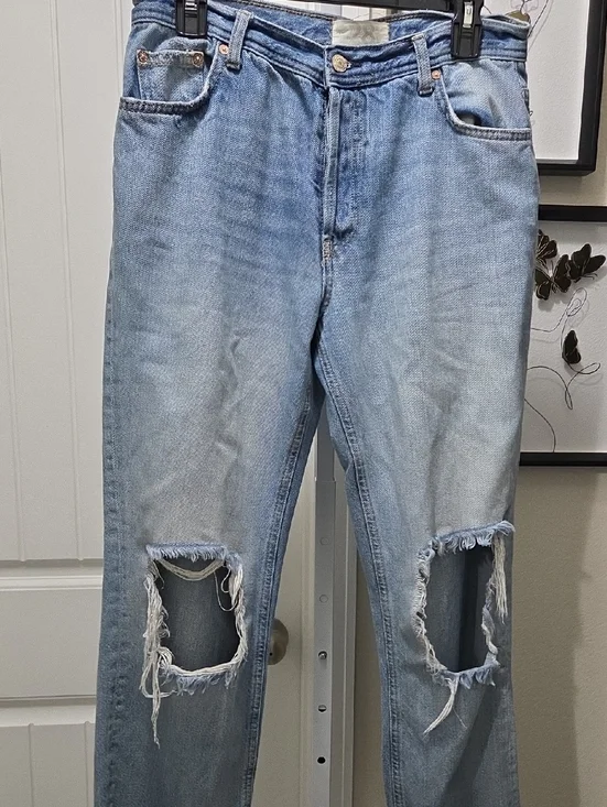 Free People Light Blue Distressed Boyfriend Jeans - Picture 1 of 4